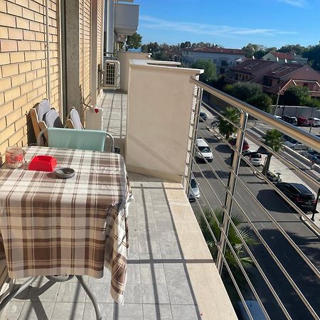 Anita Domus - Appartamento Con Vista A Pescara Kültér fotó