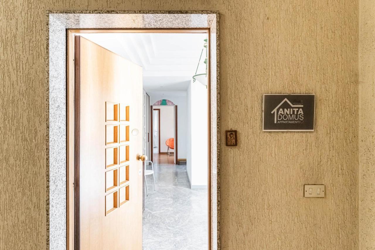 Anita Domus - Appartamento Con Vista A Pescara Kültér fotó