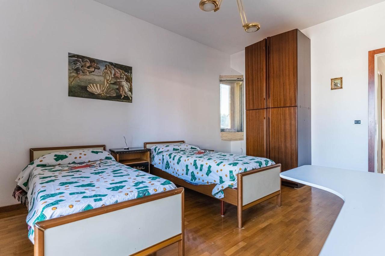 Anita Domus - Appartamento Con Vista A Pescara Kültér fotó